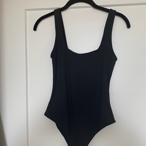 White Fox Boutique Other - White fox black square bodysuit